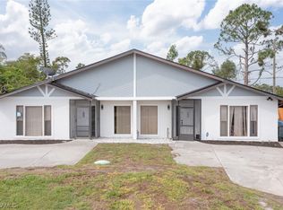 17554/556 Dumont Dr, Fort Myers, FL 33967