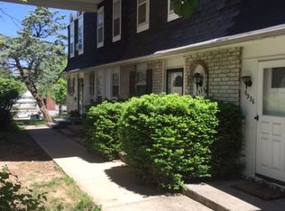 6938 NW Chapel Woods Ln, Kansas City, MO 64152
