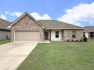 41495 Dothan Pl, Ponchatoula, LA 70454