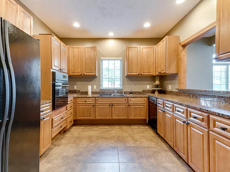 Entertaining a large group? Residents can use our clubhouse's full kitchen!