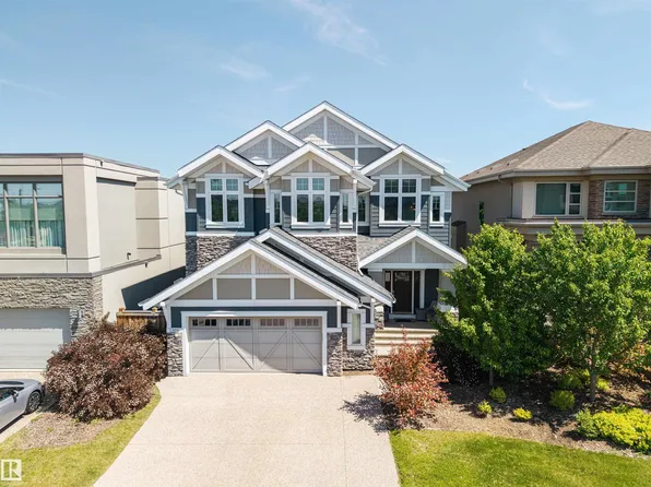 1305 Hainstock Way SW, Edmonton, AB T6W 3B6