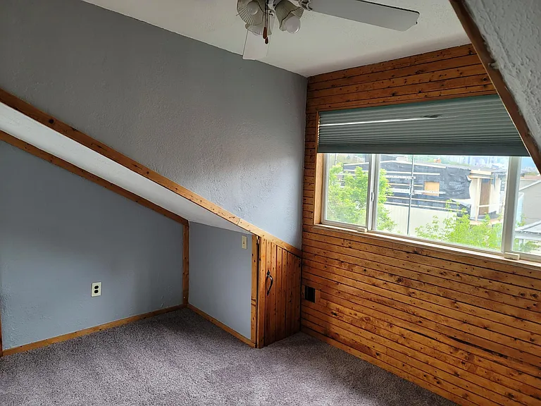 1st bedroom