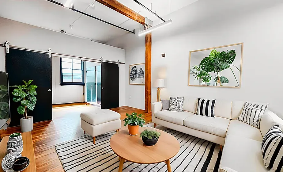 Harvey Dutton Lofts — Photo 2