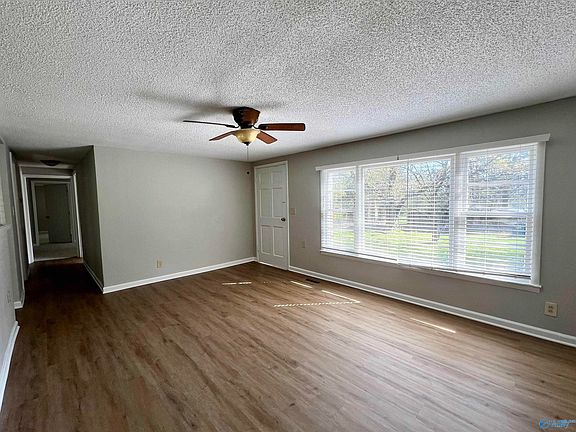 4th image of 3279 Dug Hill Rd