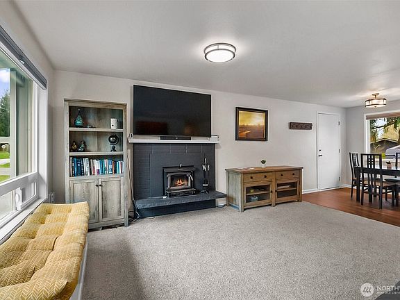 5th image of 17419 Gravenstein Road