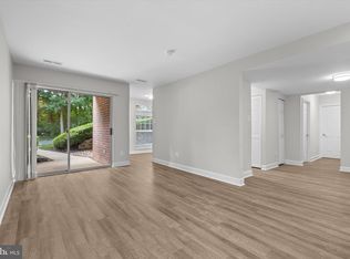 Woodburn Village Condo, Annandale, VA 22003