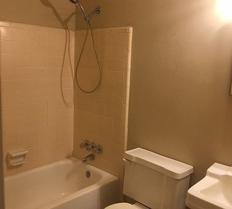5th image of 333 Hightower Dr