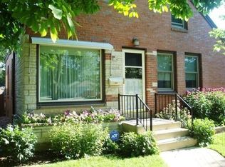 326 E Bradley Ave, Milwaukee, WI 53207