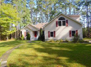 101 Spicers Creek Dr, Oriental, NC 28571