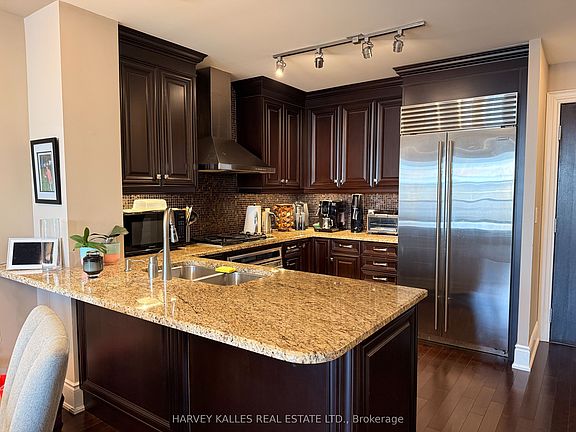 4th image of 1717 Avenue Rd #317