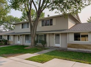 955 Cherrytree Dr, Sparks, NV 89434