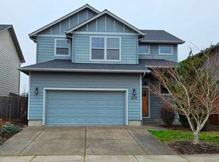1079 Harbour Ln NE, Keizer, OR 97303