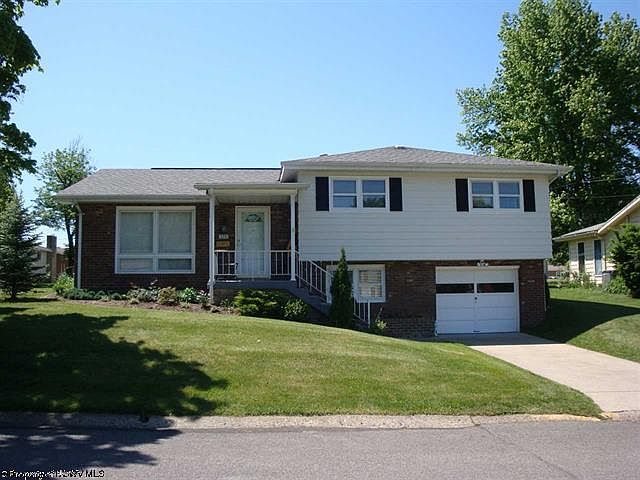 1st image of 674 Bellaire Dr
