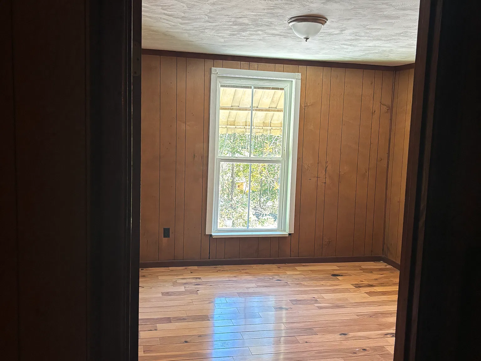 4 bed, 3500 sqft, $2,250 — Photo 4