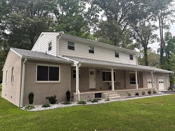 403 Calthrop Neck Rd, Yorktown, VA 23693