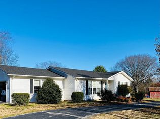 156 Peterson Ave, Auburn, KY 42206