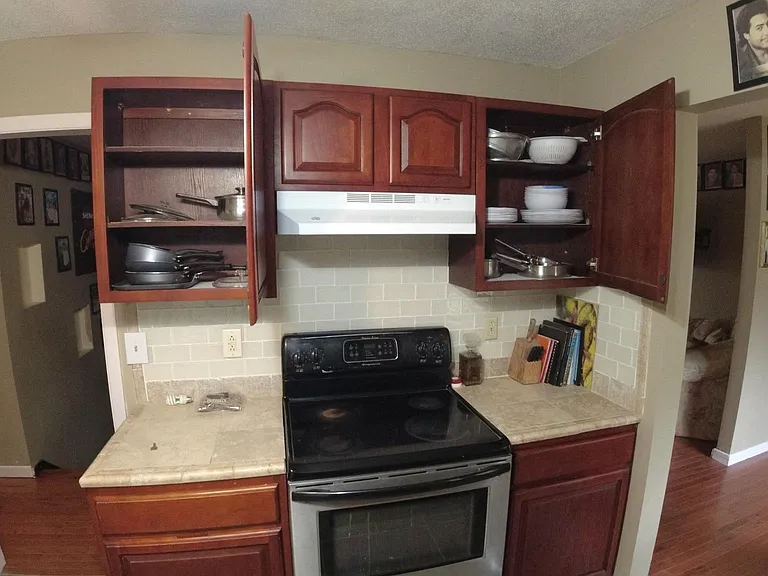 Pinebrook Dr — Photo 23
