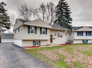 470 Norton Ave, Glendale Heights, IL