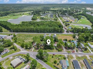 907 Pineclair Dr SW, Calabash, NC 28467