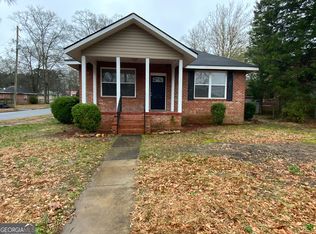 29 Oak St NE, Rome, GA 30161