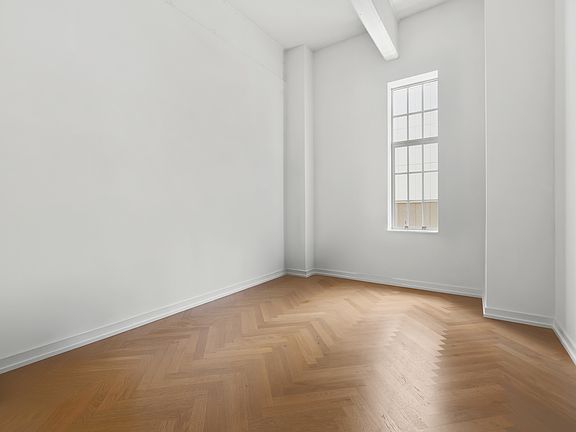 4th image of 184 Kent Ave APT A206