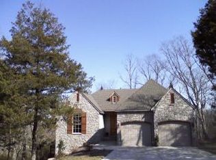 1203 Ledgestone Cir, Reeds Spring, MO 65737
