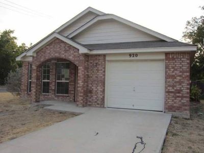 920 S 10th St, Temple, TX, 76504