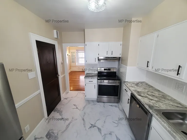 1302 Hathaway Ave #1 — Photo 15