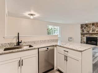 145 S Zang Way APT A, Lakewood, CO 80228