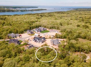 35 Double Ox Rd, Oak Bluffs, MA 02557
