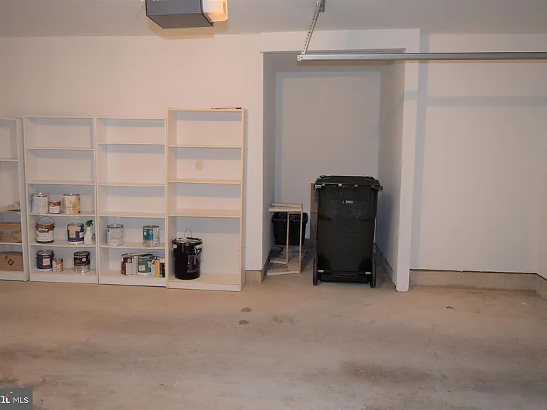 8933 Royal Astor Way — Photo 48