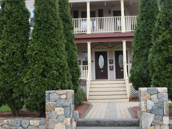 31-33 Church St #31, Mansfield, MA 02048