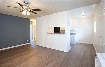 3824 Wisconsin St — Photo 10