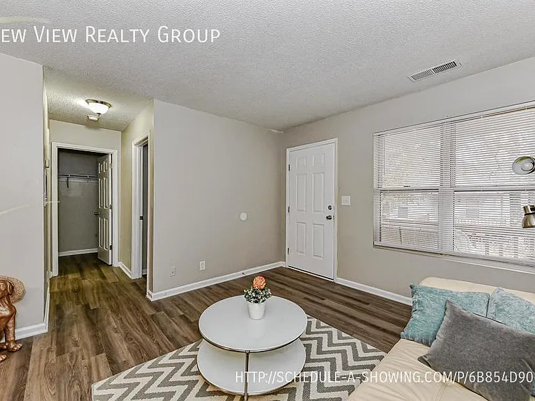 225 Hoskins Mill Ln #B — Photo 9