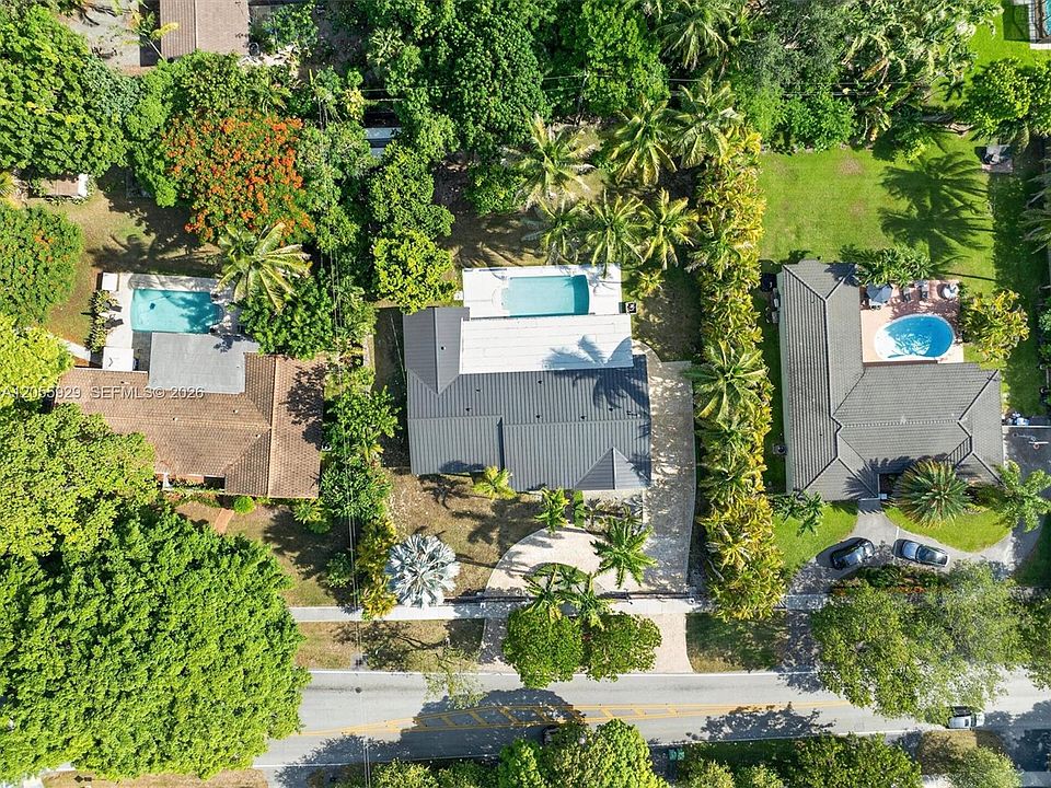 1st image of 8220 SW 152nd St