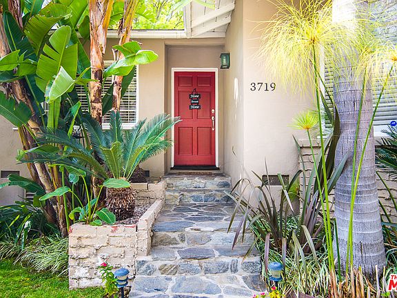 3rd image of 3719 Buena Park Dr