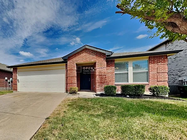 5313 Emmeryville Ln, Fort Worth, TX 76244