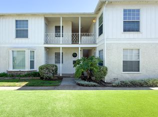 5913 Overhill Dr APT 4, Los Angeles, CA 90043