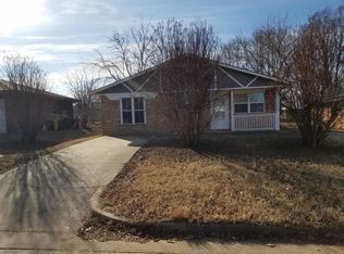 2125 E Surrey Ln, Ada, OK 74820