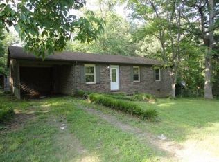 70 Prince Rd, Tullahoma, TN 37388