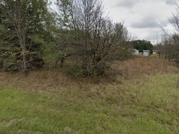 216 Pearl Harbor St, Tool, TX 75143