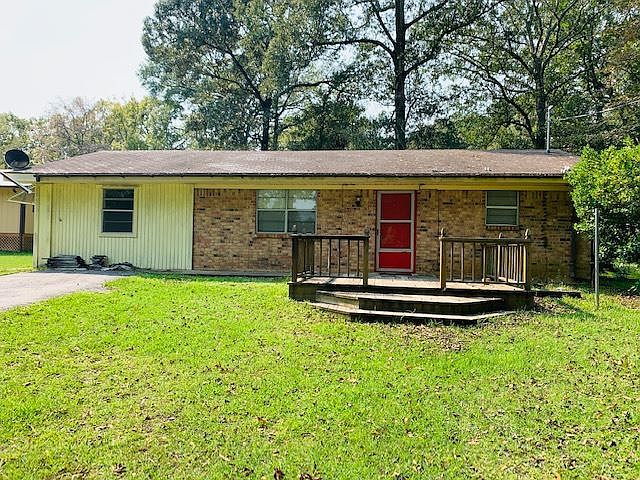 1st image of 230 Lighthouse Dr S