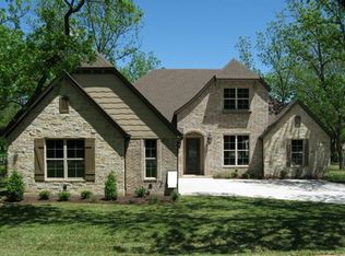 8751 S Monticello Cir, Granbury, TX 76049