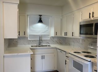 119 Decatur St APT D, Bakersfield, CA 93308