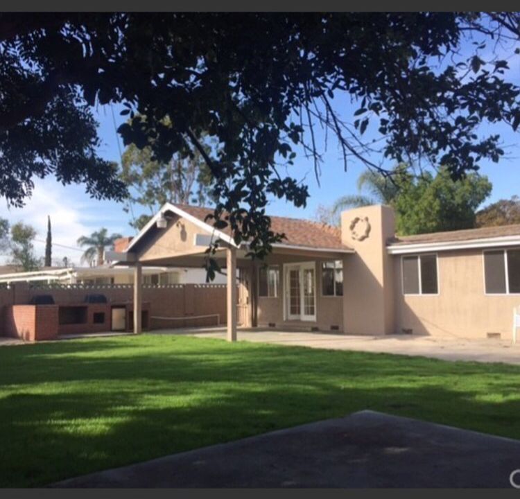 2nd image of 12720 Bassett St