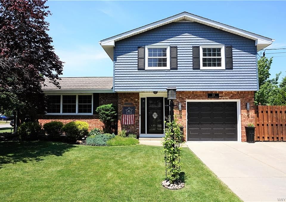 1st image of 33 Brianwood Dr