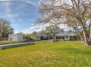 6101 Merrymount Rd, Fort Worth, TX 76107