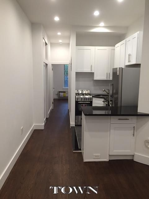1st image of 150 E 83rd St APT 1B