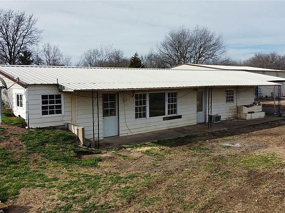 3rd image of 49298 E County Road 1610