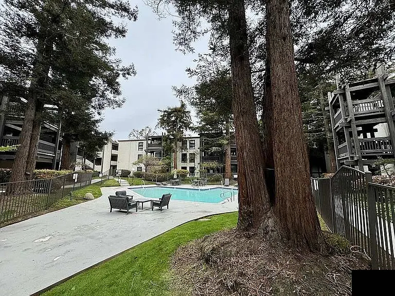 7740 Redlands St #M2069 — Photo 26